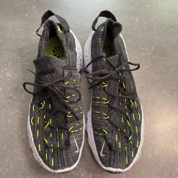 Nike Space Hippie 04 Flyknit Sneakers – Size 11 (US) - Picture 2 of 12